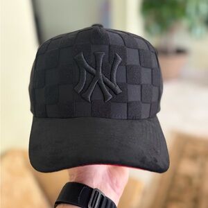 New York Yankees All Suede Black Checkered SnapBack hat